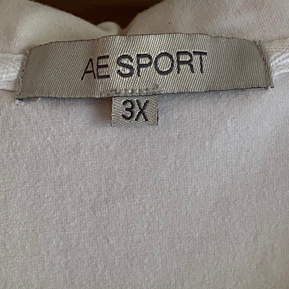 2/$25- AE SPORT 3X Lace-Up V-Neck Short Sleeve Polo Shirt - Picture 4 of 4